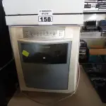 LOTE 158 - 02 LAVA-LOUÇAS MARCAS E MODELOS DIVERSOS. (NO ESTADO) ATENÇÃO! FAZER A VISITAÇÃO ANTES DE ARREMATAR, NÃO SABEMOS SE FUNCIONA. LEILÃO NÃO TEM GARANTIA E NEM DEVOLUÇÃO, SUJEITO A POSSÍVEIS AVARIAS VISÍVEIS/OCULTAS E/OU AUSÊNCIA DE COMPONENTES.