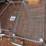LOTE 578 - 02 CARRINHOS PARA TRANSPORTE DE ALIMENTOS. (NO ESTADO) ATENÇÃO! FAZER A VISITAÇÃO ANTES DE ARREMATAR, NÃO SABEMOS SE FUNCIONA. LEILÃO NÃO TEM GARANTIA E NEM DEVOLUÇÃO, SUJEITO A POSSÍVEIS AVARIAS VISÍVEIS/OCULTAS E/OU AUSÊNCIA DE COMPONENTES.