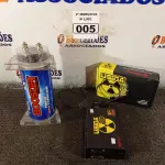 LOTE 005 - 01 MEGA CAPACITOR AUTOMOTIVO 3.5FARAD E 01 FONTE USINA 60AMP. (NO ESTADO) ATENÇÃO! FAZER A VISITAÇÃO ANTES DE ARREMATAR, NÃO SABEMOS SE FUNCIONA. LEILÃO NÃO TEM GARANTIA E NEM DEVOLUÇÃO, SUJEITO A POSSÍVEIS AVARIAS VISÍVEIS/OCULTAS E/OU AUSÊNCIA DE COMPONENTES.
