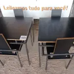 LOTE 029 - 02 MESAS DESIGN ARROJADO COM TAMPO DE MADEIRA E PÉS DE FERRO COM 04 CADEIRAS MEDINDO 80CMX80CM. (NO ESTADO, NÃO SABEMOS SE FUNCIONA. LEILÃO NÃO TEM GARANTIA E NEM DEVOLUÇÃO).
