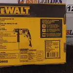 LOTE 125 - 01 FURADEIRA DE IMPACTO 710W DE ½”(13MM) MODELO DWD502 MARCA DEWALT. (NOVO) (NO ESTADO) ATENÇÃO! FAZER A VISITAÇÃO ANTES DE ARREMATAR, NÃO SABEMOS SE FUNCIONA. LEILÃO NÃO TEM GARANTIA E NEM DEVOLUÇÃO, SUJEITO A POSSÍVEIS AVARIAS VISÍVEIS/OCULTAS E/OU AUSÊNCIA DE COMPONENTES.