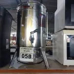 LOTE 058 - 02 CAFETEIRAS INDUSTRIAL. (NO ESTADO) ATENÇÃO! FAZER A VISITAÇÃO ANTES DE ARREMATAR, NÃO SABEMOS SE FUNCIONA. LEILÃO NÃO TEM GARANTIA E NEM DEVOLUÇÃO, SUJEITO A POSSÍVEIS AVARIAS VISÍVEIS/OCULTAS E/OU AUSÊNCIA DE COMPONENTES.