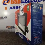 LOTE 150 - 01 REFLETOR DE SUPER LED 200W BIVOLT E DURAÇÃO DE 20.000 HORAS 6.000K MARCA DECORLUX. (NOVO) (NO ESTADO) ATENÇÃO! FAZER A VISITAÇÃO ANTES DE ARREMATAR, NÃO SABEMOS SE FUNCIONA. LEILÃO NÃO TEM GARANTIA E NEM DEVOLUÇÃO, SUJEITO A POSSÍVEIS AVARIAS VISÍVEIS/OCULTAS E/OU AUSÊNCIA DE COMPONENTES.