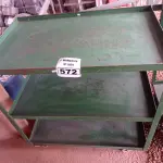 LOTE 572 - 01 CARRINHO DE FERRO COM RODINHAS E 03 BANDEJAS. (NO ESTADO) ATENÇÃO! FAZER A VISITAÇÃO ANTES DE ARREMATAR, NÃO SABEMOS SE FUNCIONA. LEILÃO NÃO TEM GARANTIA E NEM DEVOLUÇÃO, SUJEITO A POSSÍVEIS AVARIAS VISÍVEIS/OCULTAS E/OU AUSÊNCIA DE COMPONENTES.