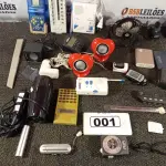 LOTE 001 - 01 LOTE COM ELETRÔNICOS DIVERSOS. (NO ESTADO) ATENÇÃO! FAZER A VISITAÇÃO ANTES DE ARREMATAR, NÃO SABEMOS SE FUNCIONA. LEILÃO NÃO TEM GARANTIA E NEM DEVOLUÇÃO, SUJEITO A POSSÍVEIS AVARIAS VISÍVEIS/OCULTAS E/OU AUSÊNCIA DE COMPONENTES.