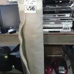 LOTE 056 - 01 TAPETE. (NO ESTADO) ATENÇÃO! FAZER A VISITAÇÃO ANTES DE ARREMATAR, NÃO SABEMOS SE FUNCIONA. LEILÃO NÃO TEM GARANTIA E NEM DEVOLUÇÃO, SUJEITO A POSSÍVEIS AVARIAS VISÍVEIS/OCULTAS E/OU AUSÊNCIA DE COMPONENTES.