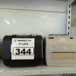 LOTE 344 - 02 IMPRESSORAS DE ETIQUETAS MARCAS E MODELOS DIVERSOS. (NO ESTADO) ATENÇÃO! FAZER A VISITAÇÃO ANTES DE ARREMATAR, NÃO SABEMOS SE FUNCIONA. LEILÃO NÃO TEM GARANTIA E NEM DEVOLUÇÃO, SUJEITO A POSSÍVEIS AVARIAS VISÍVEIS/OCULTAS E/OU AUSÊNCIA DE COMPONENTES.