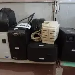 LOTE 448 - 02 NOBREAKS E 05 ESTABILIZADORES MARCAS E MODELOS DIVERSOS PARA RETIRADA DE PEÇAS. (NO ESTADO) ATENÇÃO! FAZER A VISITAÇÃO ANTES DE ARREMATAR, NÃO SABEMOS SE FUNCIONA. LEILÃO NÃO TEM GARANTIA E NEM DEVOLUÇÃO, SUJEITO A POSSÍVEIS AVARIAS VISÍVEIS/OCULTAS E/OU AUSÊNCIA DE COMPONENTES.