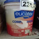 LOTE 238 - 01 BALDE DE TEXTURA EUCATEX 23KG. (NO ESTADO) ATENÇÃO! FAZER A VISITAÇÃO ANTES DE ARREMATAR, NÃO SABEMOS SE FUNCIONA. LEILÃO NÃO TEM GARANTIA E NEM DEVOLUÇÃO, SUJEITO A POSSÍVEIS AVARIAS VISÍVEIS/OCULTAS E/OU AUSÊNCIA DE COMPONENTES.
