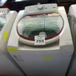 LOTE 498 - 01 MÁQUINA DE LAVAR ROUPAS MARCA BRASTEMP 11KG 220V. (NO ESTADO) ATENÇÃO! FAZER A VISITAÇÃO ANTES DE ARREMATAR, NÃO SABEMOS SE FUNCIONA. LEILÃO NÃO TEM GARANTIA E NEM DEVOLUÇÃO, SUJEITO A POSSÍVEIS AVARIAS VISÍVEIS/OCULTAS E/OU AUSÊNCIA DE COMPONENTES.
