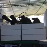 LOTE 409 - 01 LOTE COM VÁRIAS LUMINÁRIAS MARCAS E MODELOS DIVERSOS. (NO ESTADO) ATENÇÃO! FAZER A VISITAÇÃO ANTES DE ARREMATAR, NÃO SABEMOS SE FUNCIONA. LEILÃO NÃO TEM GARANTIA E NEM DEVOLUÇÃO, SUJEITO A POSSÍVEIS AVARIAS VISÍVEIS/OCULTAS E/OU AUSÊNCIA DE COMPONENTES.