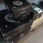 LOTE 237 - 01 LOTE COM VÁRIAS LUMINÁRIAS MARCAS E MODELOS DIVERSOS. (NO ESTADO) ATENÇÃO! FAZER A VISITAÇÃO ANTES DE ARREMATAR, NÃO SABEMOS SE FUNCIONA. LEILÃO NÃO TEM GARANTIA E NEM DEVOLUÇÃO, SUJEITO A POSSÍVEIS AVARIAS VISÍVEIS/OCULTAS E/OU AUSÊNCIA DE COMPONENTES.