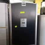 LOTE 306 - 01 GELADEIRA MARCA BRASTEMP 220V. (NO ESTADO) ATENÇÃO! FAZER A VISITAÇÃO ANTES DE ARREMATAR, NÃO SABEMOS SE FUNCIONA. LEILÃO NÃO TEM GARANTIA E NEM DEVOLUÇÃO, SUJEITO A POSSÍVEIS AVARIAS VISÍVEIS/OCULTAS E/OU AUSÊNCIA DE COMPONENTES.