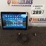 LOTE 289 - 01 TABLET SAMSUNG TAB2 TELA 10.1” COM CABO. (NO ESTADO) ATENÇÃO! FAZER A VISITAÇÃO ANTES DE ARREMATAR, NÃO SABEMOS SE FUNCIONA. LEILÃO NÃO TEM GARANTIA E NEM DEVOLUÇÃO, SUJEITO A POSSÍVEIS AVARIAS VISÍVEIS/OCULTAS E/OU AUSÊNCIA DE COMPONENTES.