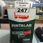 LOTE 247 - 01 LATA DE TINTA IQUINE PINTALAR FOSCO AVELUDADO 18L NA COR VERDE PISCINA. (NO ESTADO) ATENÇÃO! FAZER A VISITAÇÃO ANTES DE ARREMATAR, NÃO SABEMOS SE FUNCIONA. LEILÃO NÃO TEM GARANTIA E NEM DEVOLUÇÃO, SUJEITO A POSSÍVEIS AVARIAS VISÍVEIS/OCULTAS E/OU AUSÊNCIA DE COMPONENTES.
