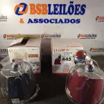 LOTE 445 - 02 LUMINÁRIAS PENDENTE SÃO PAULO. (NO ESTADO) ATENÇÃO! FAZER A VISITAÇÃO ANTES DE ARREMATAR, NÃO SABEMOS SE FUNCIONA. LEILÃO NÃO TEM GARANTIA E NEM DEVOLUÇÃO, SUJEITO A POSSÍVEIS AVARIAS VISÍVEIS/OCULTAS E/OU AUSÊNCIA DE COMPONENTES.