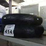 LOTE 414 - 02 PNEUS DE MOTO. (NO ESTADO) ATENÇÃO! FAZER A VISITAÇÃO ANTES DE ARREMATAR, NÃO SABEMOS SE FUNCIONA. LEILÃO NÃO TEM GARANTIA E NEM DEVOLUÇÃO, SUJEITO A POSSÍVEIS AVARIAS VISÍVEIS/OCULTAS E/OU AUSÊNCIA DE COMPONENTES.