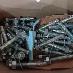LOTE 431 - 01 LOTE COM VÁRIOS CHUMBADORES PARABOLT. (NO ESTADO) ATENÇÃO! FAZER A VISITAÇÃO ANTES DE ARREMATAR, NÃO SABEMOS SE FUNCIONA. LEILÃO NÃO TEM GARANTIA E NEM DEVOLUÇÃO, SUJEITO A POSSÍVEIS AVARIAS VISÍVEIS/OCULTAS E/OU AUSÊNCIA DE COMPONENTES.