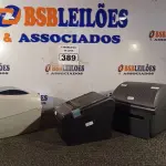 LOTE 389 - 01 IMPRESSORA DE CUPOM E 02 IMPRESSORAS DE ETIQUETAS MARCAS E MODELOS DIVERSOS. (NO ESTADO) ATENÇÃO! FAZER A VISITAÇÃO ANTES DE ARREMATAR, NÃO SABEMOS SE FUNCIONA. LEILÃO NÃO TEM GARANTIA E NEM DEVOLUÇÃO, SUJEITO A POSSÍVEIS AVARIAS VISÍVEIS/OCULTAS E/OU AUSÊNCIA DE COMPONENTES.