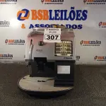 LOTE 307 - 01 CAFETEIRA EXPRESSO. (NO ESTADO) ATENÇÃO! FAZER A VISITAÇÃO ANTES DE ARREMATAR, NÃO SABEMOS SE FUNCIONA. LEILÃO NÃO TEM GARANTIA E NEM DEVOLUÇÃO, SUJEITO A POSSÍVEIS AVARIAS VISÍVEIS/OCULTAS E/OU AUSÊNCIA DE COMPONENTES.