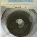 LOTE 251 - 01 MÁQUINA DE LAVAR ROUPAS MARCA ELECTROLUX 7.5KG 220V. (NO ESTADO) ATENÇÃO! FAZER A VISITAÇÃO ANTES DE ARREMATAR, NÃO SABEMOS SE FUNCIONA. LEILÃO NÃO TEM GARANTIA E NEM DEVOLUÇÃO, SUJEITO A POSSÍVEIS AVARIAS VISÍVEIS/OCULTAS E/OU AUSÊNCIA DE COMPONENTES.