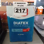 LOTE 217 - 01 LATA DE TINTA IQUINE DIATEX PINTA MAIS 18L COR CAMARÃO. (NO ESTADO) ATENÇÃO! FAZER A VISITAÇÃO ANTES DE ARREMATAR, NÃO SABEMOS SE FUNCIONA. LEILÃO NÃO TEM GARANTIA E NEM DEVOLUÇÃO, SUJEITO A POSSÍVEIS AVARIAS VISÍVEIS/OCULTAS E/OU AUSÊNCIA DE COMPONENTES.