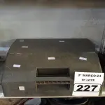 LOTE 227 - 01 MÁQUINA DE ESCREVER REMINETON 55L. (NO ESTADO) ATENÇÃO! FAZER A VISITAÇÃO ANTES DE ARREMATAR, NÃO SABEMOS SE FUNCIONA. LEILÃO NÃO TEM GARANTIA E NEM DEVOLUÇÃO, SUJEITO A POSSÍVEIS AVARIAS VISÍVEIS/OCULTAS E/OU AUSÊNCIA DE COMPONENTES.