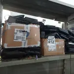 LOTE 412 - 01 LOTE COM VÁRIOS MOUSE E TECLADOS PARA PC MARCAS E MODELOS DIVERSOS. (NO ESTADO) ATENÇÃO! FAZER A VISITAÇÃO ANTES DE ARREMATAR, NÃO SABEMOS SE FUNCIONA. LEILÃO NÃO TEM GARANTIA E NEM DEVOLUÇÃO, SUJEITO A POSSÍVEIS AVARIAS VISÍVEIS/OCULTAS E/OU AUSÊNCIA DE COMPONENTES.