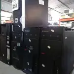 LOTE 259 - 01 SERVIDOR E 04 CPU’S MARCAS E MODELOS DIVERSOS. (NO ESTADO) ATENÇÃO! FAZER A VISITAÇÃO ANTES DE ARREMATAR, NÃO SABEMOS SE FUNCIONA. LEILÃO NÃO TEM GARANTIA E NEM DEVOLUÇÃO, SUJEITO A POSSÍVEIS AVARIAS VISÍVEIS/OCULTAS E/OU AUSÊNCIA DE COMPONENTES.