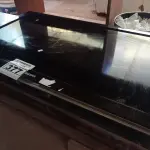 LOTE 377 - 01 TV SAMSUNG 40” POL PARA RETIRADA DE PEÇAS. (NO ESTADO) ATENÇÃO! FAZER A VISITAÇÃO ANTES DE ARREMATAR, NÃO SABEMOS SE FUNCIONA. LEILÃO NÃO TEM GARANTIA E NEM DEVOLUÇÃO, SUJEITO A POSSÍVEIS AVARIAS VISÍVEIS/OCULTAS E/OU AUSÊNCIA DE COMPONENTES.
