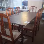 LOTE 526 - 1 MESA C/ 06 CADEIRAS BASE DE FERRO DOBRÁVEL E TAMPO EM MADEIRA. (NO ESTADO) ATENÇÃO! FAZER A VISITAÇÃO ANTES DE ARREMATAR, NÃO SABEMOS SE FUNCIONA. LEILÃO NÃO TEM GARANTIA E NEM DEVOLUÇÃO, SUJEITO A POSSÍVEIS AVARIAS VISÍVEIS/OCULTAS E/OU AUSÊNCIA DE COMPONENTES.