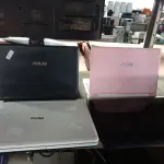 LOTE 195 - 02 NETBOOK’S MARCAS E MODELOS DIVERSOS PARA RETIRADA DE PEÇAS. (NO ESTADO) ATENÇÃO! FAZER A VISITAÇÃO ANTES DE ARREMATAR, NÃO SABEMOS SE FUNCIONA. LEILÃO NÃO TEM GARANTIA E NEM DEVOLUÇÃO, SUJEITO A POSSÍVEIS AVARIAS VISÍVEIS/OCULTAS E/OU AUSÊNCIA DE COMPONENTES.