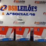 LOTE 065 - 07 LUMINÁRIAS DE LED DE EMBUTIR QUADRADA 240V 12W 6500K DECORLUX. (NO ESTADO) ATENÇÃO! FAZER A VISITAÇÃO ANTES DE ARREMATAR, NÃO SABEMOS SE FUNCIONA. LEILÃO NÃO TEM GARANTIA E NEM DEVOLUÇÃO, SUJEITO A POSSÍVEIS AVARIAS VISÍVEIS/OCULTAS E/OU AUSÊNCIA DE COMPONENTES.