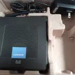 LOTE 211 - 12 ROTEADORES LINKSYS. (NO ESTADO) ATENÇÃO! FAZER A VISITAÇÃO ANTES DE ARREMATAR, NÃO SABEMOS SE FUNCIONA. LEILÃO NÃO TEM GARANTIA E NEM DEVOLUÇÃO, SUJEITO A POSSÍVEIS AVARIAS VISÍVEIS/OCULTAS E/OU AUSÊNCIA DE COMPONENTES.