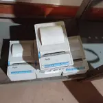 LOTE 158 - 04 IMPRESSORAS DE CUPOM. (NO ESTADO) ATENÇÃO! FAZER A VISITAÇÃO ANTES DE ARREMATAR, NÃO SABEMOS SE FUNCIONA. LEILÃO NÃO TEM GARANTIA E NEM DEVOLUÇÃO, SUJEITO A POSSÍVEIS AVARIAS VISÍVEIS/OCULTAS E/OU AUSÊNCIA DE COMPONENTES.