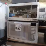 LOTE 257 - 01 SUBWOOFER E 02 MICRO-ONDAS MARCAS E MODELOS DIVERSOS. (NO ESTADO) ATENÇÃO! FAZER A VISITAÇÃO ANTES DE ARREMATAR, NÃO SABEMOS SE FUNCIONA. LEILÃO NÃO TEM GARANTIA E NEM DEVOLUÇÃO, SUJEITO A POSSÍVEIS AVARIAS VISÍVEIS/OCULTAS E/OU AUSÊNCIA DE COMPONENTES.