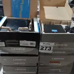 LOTE 273 - 14 ROTEADORES MARCAS E MODELOS DIVERSOS. (NO ESTADO) ATENÇÃO! FAZER A VISITAÇÃO ANTES DE ARREMATAR, NÃO SABEMOS SE FUNCIONA. LEILÃO NÃO TEM GARANTIA E NEM DEVOLUÇÃO, SUJEITO A POSSÍVEIS AVARIAS VISÍVEIS/OCULTAS E/OU AUSÊNCIA DE COMPONENTES.