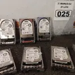 LOTE 025 - 01 LOTE COM VÁRIOS HARD DISC MARCAS E MODELOS DIVERSOS. (NO ESTADO) ATENÇÃO! FAZER A VISITAÇÃO ANTES DE ARREMATAR, NÃO SABEMOS SE FUNCIONA. LEILÃO NÃO TEM GARANTIA E NEM DEVOLUÇÃO, SUJEITO A POSSÍVEIS AVARIAS VISÍVEIS/OCULTAS E/OU AUSÊNCIA DE COMPONENTES.