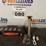 LOTE 080 - 02 MAQUINAS DE CORTAR CABELO. (NO ESTADO) ATENÇÃO! FAZER A VISITAÇÃO ANTES DE ARREMATAR, NÃO SABEMOS SE FUNCIONA. LEILÃO NÃO TEM GARANTIA E NEM DEVOLUÇÃO, SUJEITO A POSSÍVEIS AVARIAS VISÍVEIS/OCULTAS E/OU AUSÊNCIA DE COMPONENTES.