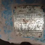 LOTE 239 - 01 MOTOR ELÉTRICO. (NO ESTADO) ATENÇÃO! FAZER A VISITAÇÃO ANTES DE ARREMATAR, NÃO SABEMOS SE FUNCIONA. LEILÃO NÃO TEM GARANTIA E NEM DEVOLUÇÃO, SUJEITO A POSSÍVEIS AVARIAS VISÍVEIS/OCULTAS E/OU AUSÊNCIA DE COMPONENTES.