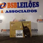 LOTE 005 - 01 RÁDIO COMUNICADOR. (NO ESTADO) ATENÇÃO! FAZER A VISITAÇÃO ANTES DE ARREMATAR, NÃO SABEMOS SE FUNCIONA. LEILÃO NÃO TEM GARANTIA E NEM DEVOLUÇÃO, SUJEITO A POSSÍVEIS AVARIAS VISÍVEIS/OCULTAS E/OU AUSÊNCIA DE COMPONENTES.
