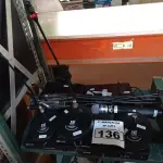 LOTE 136 - 01 LOTE COM VÁRIOS RECEPTORES DE TV E MICROFONES DE MESA MARCAS E MODELOS DIVERSOS. (NO ESTADO) ATENÇÃO! FAZER A VISITAÇÃO ANTES DE ARREMATAR, NÃO SABEMOS SE FUNCIONA. LEILÃO NÃO TEM GARANTIA E NEM DEVOLUÇÃO, SUJEITO A POSSÍVEIS AVARIAS VISÍVEIS/OCULTAS E/OU AUSÊNCIA DE COMPONENTES.
