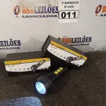 LOTE 011 - 02 LANTERNAS DE LONGO ALCANCE MODELO B-MAX. (NO ESTADO) ATENÇÃO! FAZER A VISITAÇÃO ANTES DE ARREMATAR, NÃO SABEMOS SE FUNCIONA. LEILÃO NÃO TEM GARANTIA E NEM DEVOLUÇÃO, SUJEITO A POSSÍVEIS AVARIAS VISÍVEIS/OCULTAS E/OU AUSÊNCIA DE COMPONENTES.