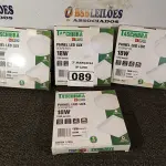 LOTE 089 - 04 LUMINÁRIAS DE LED SOBREPOR QUADRADA 18W 65000K TASHIBRA. (NO ESTADO) ATENÇÃO! FAZER A VISITAÇÃO ANTES DE ARREMATAR, NÃO SABEMOS SE FUNCIONA. LEILÃO NÃO TEM GARANTIA E NEM DEVOLUÇÃO, SUJEITO A POSSÍVEIS AVARIAS VISÍVEIS/OCULTAS E/OU AUSÊNCIA DE COMPONENTES.