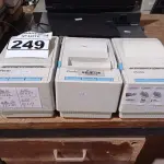 LOTE 249 - 03 IMPRESSORAS DE CUPOM. (NO ESTADO) ATENÇÃO! FAZER A VISITAÇÃO ANTES DE ARREMATAR, NÃO SABEMOS SE FUNCIONA. LEILÃO NÃO TEM GARANTIA E NEM DEVOLUÇÃO, SUJEITO A POSSÍVEIS AVARIAS VISÍVEIS/OCULTAS E/OU AUSÊNCIA DE COMPONENTES.
