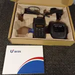LOTE 029 - 01 RÁDIO COMUNICADOR. (NO ESTADO) ATENÇÃO! FAZER A VISITAÇÃO ANTES DE ARREMATAR, NÃO SABEMOS SE FUNCIONA. LEILÃO NÃO TEM GARANTIA E NEM DEVOLUÇÃO, SUJEITO A POSSÍVEIS AVARIAS VISÍVEIS/OCULTAS E/OU AUSÊNCIA DE COMPONENTES.
