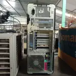 LOTE 226 - 01 SERVIDOR MARCA DELL. (NO ESTADO) ATENÇÃO! FAZER A VISITAÇÃO ANTES DE ARREMATAR, NÃO SABEMOS SE FUNCIONA. LEILÃO NÃO TEM GARANTIA E NEM DEVOLUÇÃO, SUJEITO A POSSÍVEIS AVARIAS VISÍVEIS/OCULTAS E/OU AUSÊNCIA DE COMPONENTES.