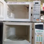 LOTE 243 - 03 MICRO-ONDAS MARCAS E MODELOS DIVERSOS. (NO ESTADO) ATENÇÃO! FAZER A VISITAÇÃO ANTES DE ARREMATAR, NÃO SABEMOS SE FUNCIONA. LEILÃO NÃO TEM GARANTIA E NEM DEVOLUÇÃO, SUJEITO A POSSÍVEIS AVARIAS VISÍVEIS/OCULTAS E/OU AUSÊNCIA DE COMPONENTES.
