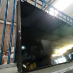 LOTE 212 - 01 PAINEL ELETRÔNICO MARCA SAMSUNG COM AVARIAS PARA RETIRADA DE PEÇAS. (NO ESTADO) ATENÇÃO! FAZER A VISITAÇÃO ANTES DE ARREMATAR, NÃO SABEMOS SE FUNCIONA. LEILÃO NÃO TEM GARANTIA E NEM DEVOLUÇÃO, SUJEITO A POSSÍVEIS AVARIAS VISÍVEIS/OCULTAS E/OU AUSÊNCIA DE COMPONENTES.