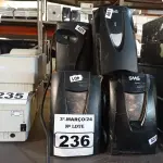LOTE 236 - 04 NOBREAKS MARCAS SMS MODELOS DIVERSOS. (NO ESTADO) ATENÇÃO! FAZER A VISITAÇÃO ANTES DE ARREMATAR, NÃO SABEMOS SE FUNCIONA. LEILÃO NÃO TEM GARANTIA E NEM DEVOLUÇÃO, SUJEITO A POSSÍVEIS AVARIAS VISÍVEIS/OCULTAS E/OU AUSÊNCIA DE COMPONENTES.